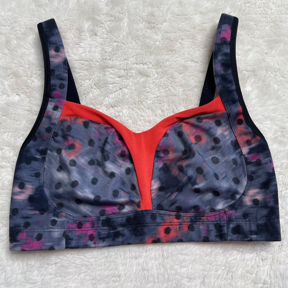 Lululemon Women's Ta Ta Tamer III Purple Grey Polka Dot Sport Bra Size Small